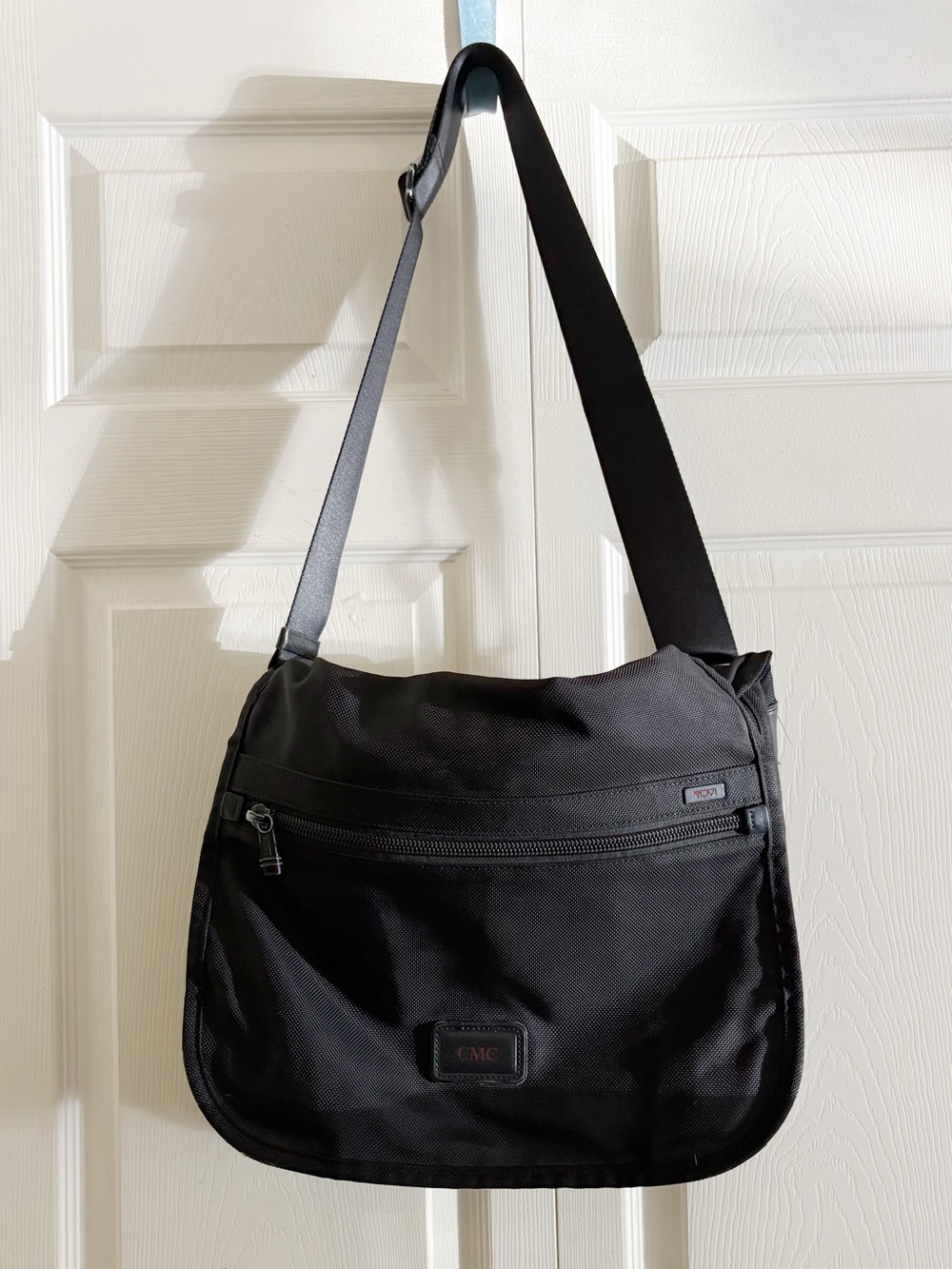 Tumi Black Nylon Messenger Bag for Men